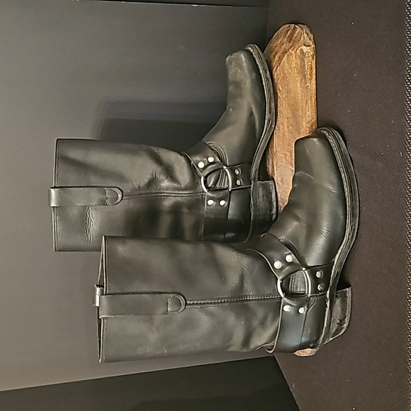 Roebuck Black Leather Boots main image 7